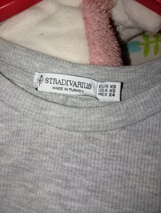 Vestido largo gris Stradivarius