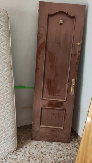 Puerta madera maciza interior