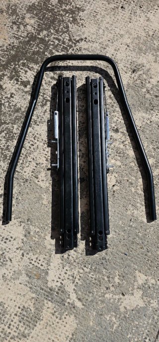 Guías Sparco universales para asientos de coche