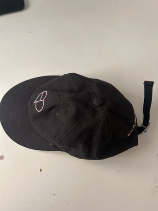Gorra Blackpink x H&M Negra