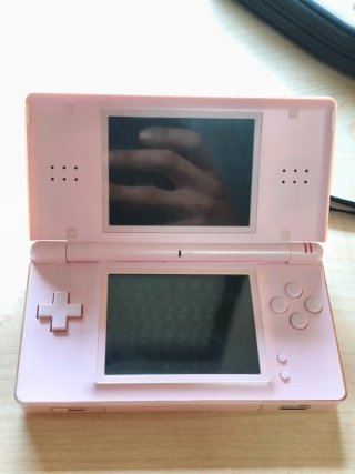 Nintendo DS Lite Rosa + Accesorios