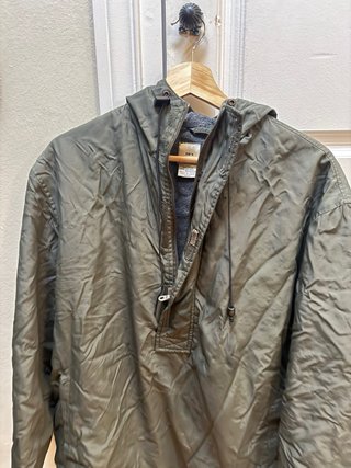 Sudadera Zara Verde con Capucha