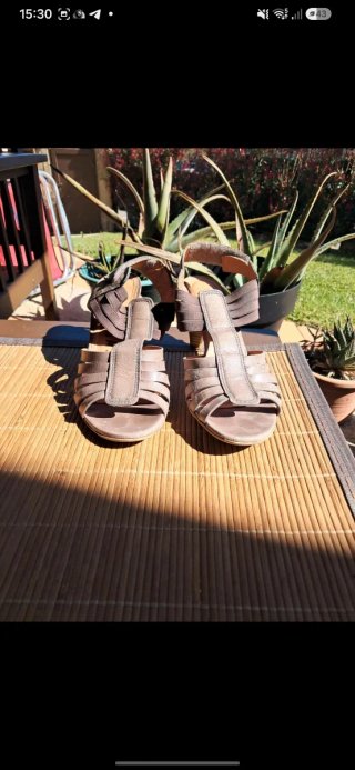 Sandalias Hispanitas Tacón Marrón Talla 37