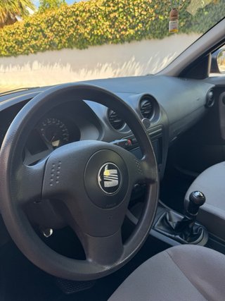 SEAT Ibiza 2004