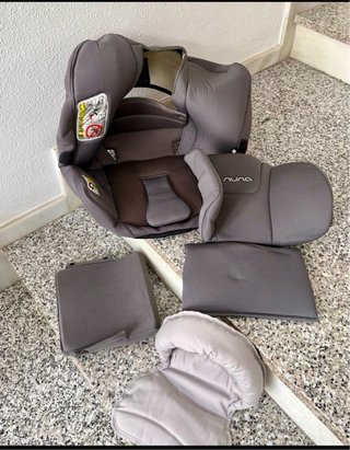 Silla de coche Nuna giratoria Prym Gris