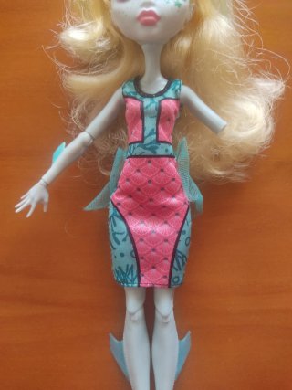 Lagoona Blue Dance The Fright Away.