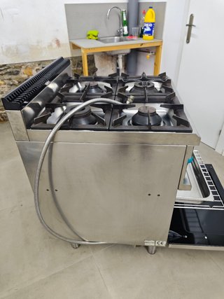 Cocina Industrial MBM 4 Fuegos + Horno