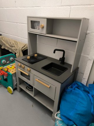 Cocinita de madera Ikea