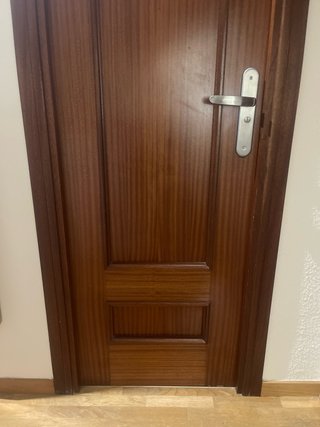 8 Puertas interior, madera SAPELI,manecilla ACERO