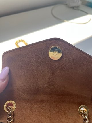 Bolso Sandro rosa cadena dorada
