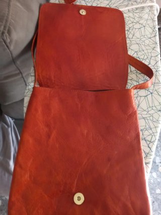 Bolso de cuero marrón/rojo