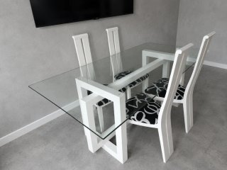 Conjunto Comedor Moderno Cristal y Blanco