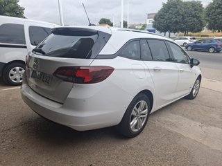 OPEL Astra 1.4T SHT Business Elegance CVT ST
