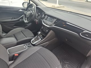 OPEL Astra 1.4T SHT Business Elegance CVT ST