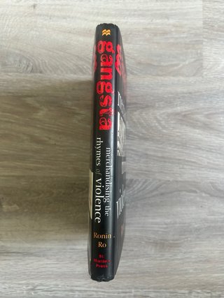 Libro Gangsta: Merchandising Rhymes - Ronin Ro