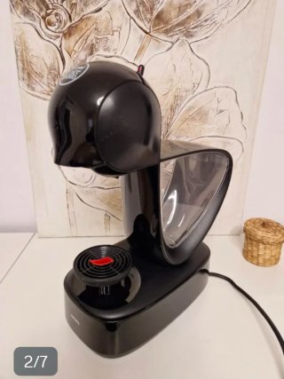 Cafetera Dolce Gusto Negra