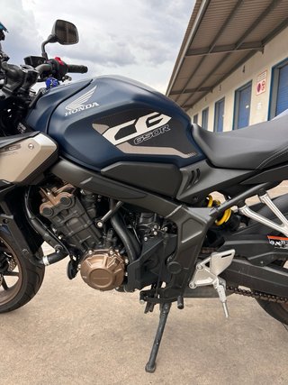 Honda CB650R
