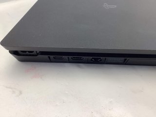E637862-0 SONY PS4 SLIM 1TB