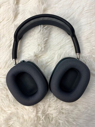 AirPods Max