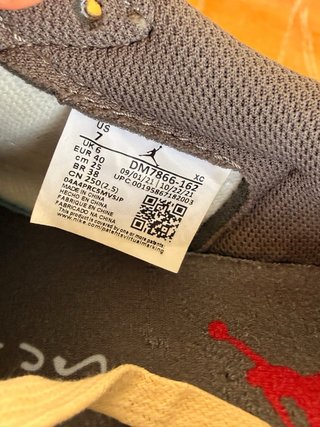 Jordan 1 Retro Low OG SP