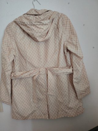 Chubasquero estampado talla L