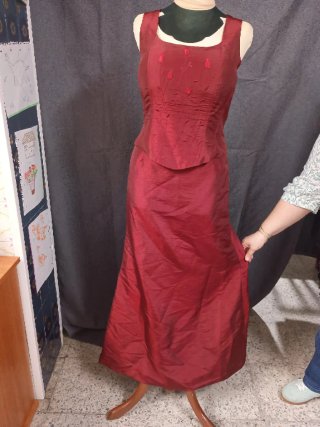 Conjunto de fiesta rojo