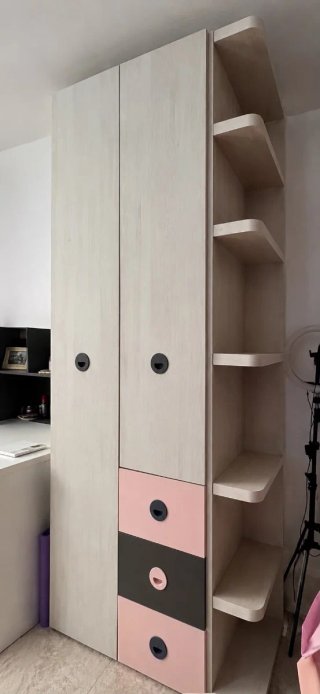 Cama infantil con cajones