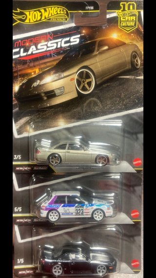 Hot Wheels Premium Modern Clesics: 3 Modelli Auto