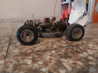 Coche RC Panda gasolina vintage