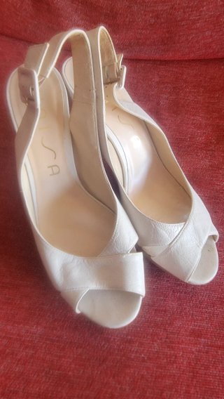 Zapatos de Novia Unisa Blancos Usados