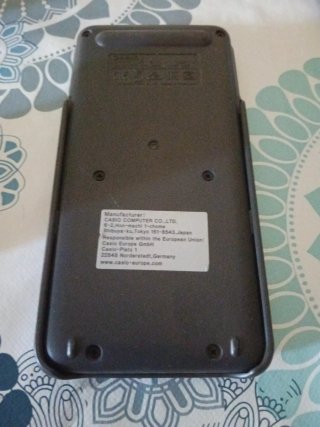 Calculadora Científica Casio fx-82MS