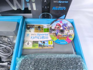 Nintendo Wii Negra + Juegos y accesorios.