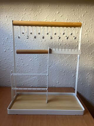 Joyero blanco y madera