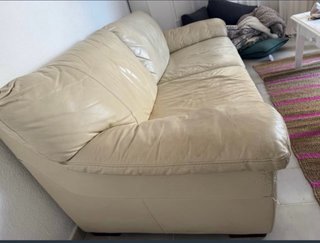 Sofá de piel beige 3 plazas 2m