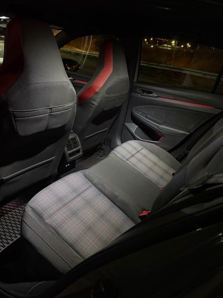 Volkswagen Golf GTI 2024