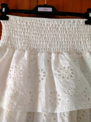 Conjunto Top Azul y Falda Blanca