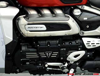 TRIUMPH ROCKET 3 R