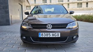 Volkswagen Jetta 2.0TDI 140CV DSG. 136000Km