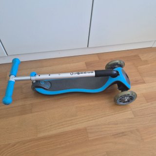 Patinete Globber 3 Ruedas Plegable Azul