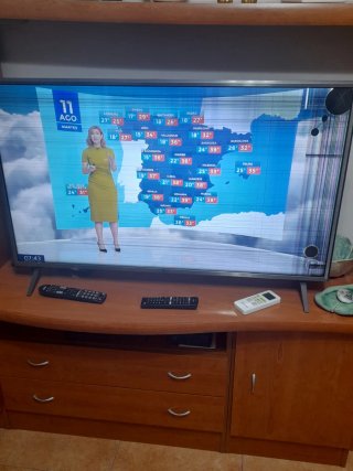 TV LG 43' Smart TV Averiada