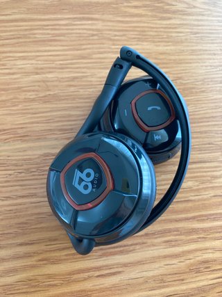 Auriculares Bluetooth 66 Audio BTS Sport