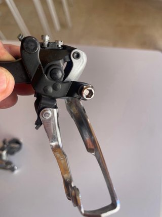 Desviador Shimano Altus Hyperdrive