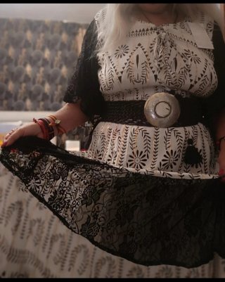 Vestido estilo indio blanco y negro