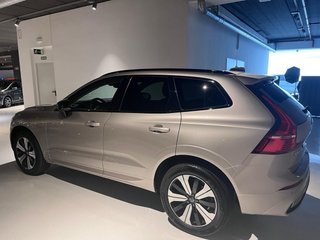 Volvo XC60 T6 2025