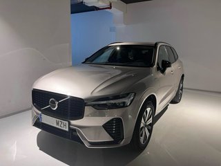 Volvo XC60 T6 2025