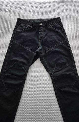 Pantalón negro vaquero ajustado GX3 Jeans