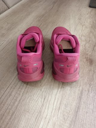 Zapatillas running mujer Nike vomero 18
