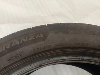 Neumáticos 245/45R19