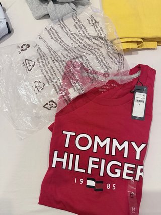 Camiseta Tommy Hilfiger Roja Talla M