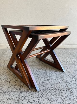 Mesitas auxiliares de madera y bambú